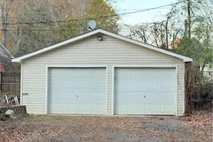 327 Weatherford Dr, King, NC 27021 - Photo 5