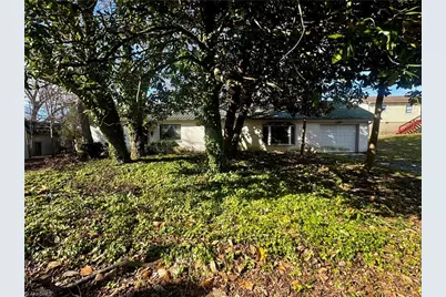 208 Wagstaff Street, Thomasville, NC 27360 - Photo 1