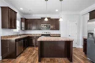 540 Alamanni Ct, Graham, NC 27253 - Photo 15