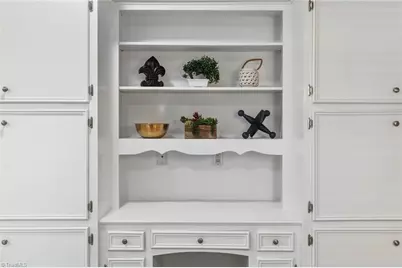 1004 Sherwood Drive, Burlington, NC 27215 - Photo 15