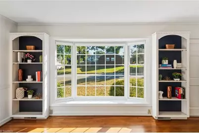 1004 Sherwood Drive, Burlington, NC 27215 - Photo 5