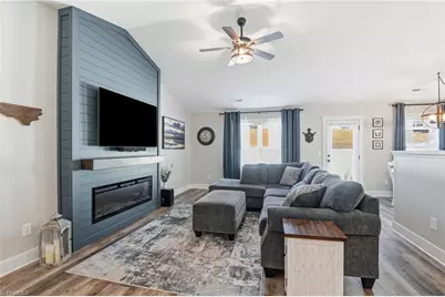 1000 Caden Village Circle, Lexington, NC 27295 - Photo 3