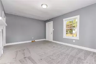 516 Avon Ave, Burlington, NC 27215 - Photo 7