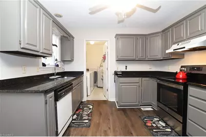 1711 Hanover Court, High Point, NC 27265 - Photo 15