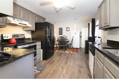 1711 Hanover Court, High Point, NC 27265 - Photo 11