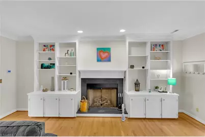 5016 Meadow Hill Court, Winston-Salem, NC 27106 - Photo 9