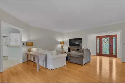 5016 Meadow Hill Court, Winston-Salem, NC 27106 - Photo 5