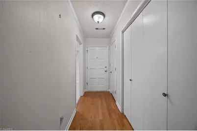 116 Briar Ridge Circle, Winston-Salem, NC 27104 - Photo 9