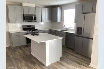 136 Plumtree Court, King, NC 27021 - Photo 3