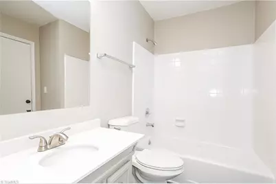 4805 Yorkwood Drive, Greensboro, NC 27407 - Photo 9