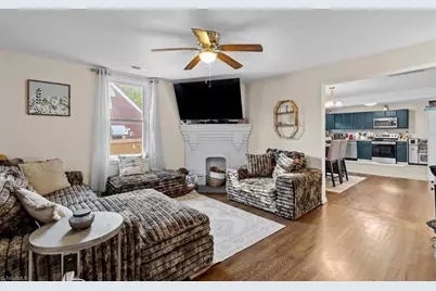 804 Wentworth Street, Reidsville, NC 27320 - Photo 7