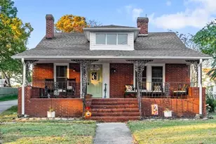 804 Wentworth St, Reidsville, NC 27320 - Photo 1