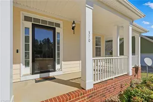 370 Long View Dr, Franklinton, NC 27525 - Photo 3