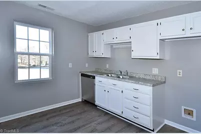 717 Pilgrim Ford Court, Clemmons, NC 27012 - Photo 9