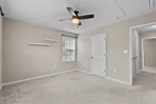 200 Berryfield Dr, Greensboro, NC 27410 - Photo 27