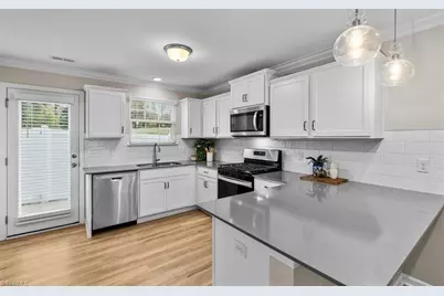 200 Berryfield Drive, Greensboro, NC 27410 - Photo 9