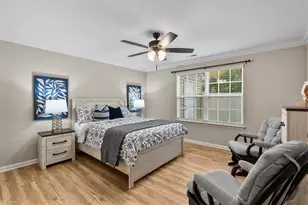 200 Berryfield Dr, Greensboro, NC 27410 - Photo 15