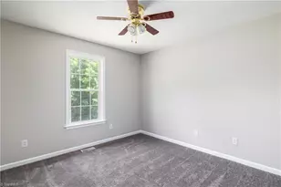 353 Hill St, Winston-Salem, NC 27107 - Photo 15