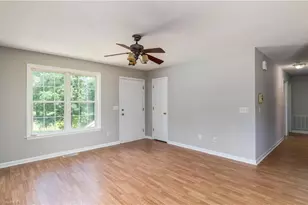 353 Hill St, Winston-Salem, NC 27107 - Photo 7