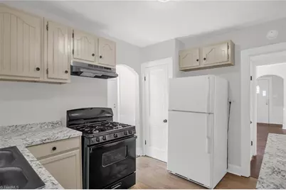 2907 NE Bon Air Avenue, Winston-Salem, NC 27105 - Photo 11