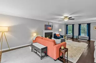 2606 Regents Park Ln, Greensboro, NC 27455 - Photo 7