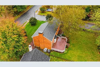 2606 Regents Park Lane, Greensboro, NC 27455 - Photo 41