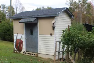 313 Webster Rd, Mount Airy, NC 27030 - Photo 13