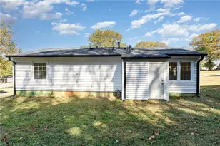 3924 Oak Ridge Dr, Winston-Salem, NC 27105 - Photo 19