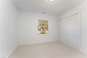 3924 Oak Ridge Dr, Winston-Salem, NC 27105 - Photo 15