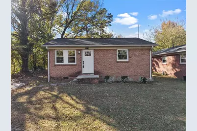 1402 Cyril Lane, Greensboro, NC 27401 - Photo 25