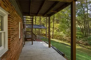 405 Oak St, East Bend, NC 27018 - Photo 31