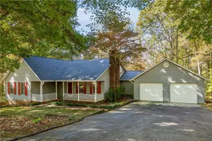 405 Oak St, East Bend, NC 27018 - Photo 37