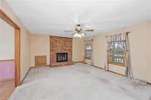 405 Oak St, East Bend, NC 27018 - Photo 5