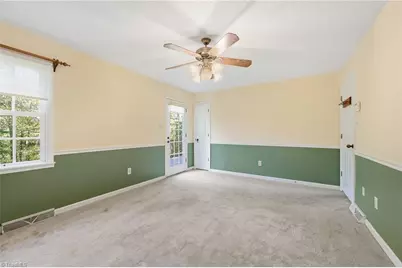 405 Oak Street, East Bend, NC 27018 - Photo 11