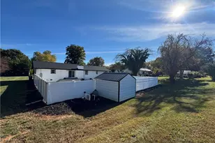 209 Freeman St, Dobson, NC 27017 - Photo 9