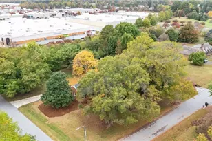 1267 Westview Terrace, Burlington, NC 27215 - Photo 5