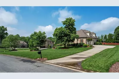 8103 Rogers Court, Greensboro, NC 27455 - Photo 5