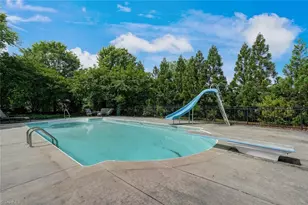 8103 Rogers Ct, Greensboro, NC 27455 - Photo 47