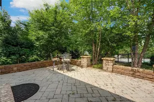 8103 Rogers Ct, Greensboro, NC 27455 - Photo 41