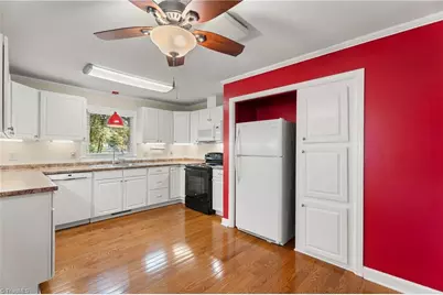 406 S Cliffdale Drive, Winston-Salem, NC 27104 - Photo 19