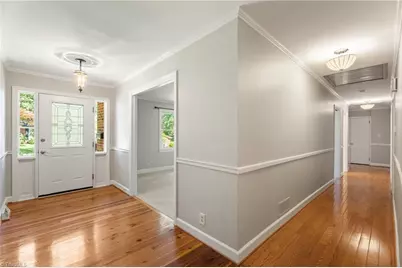 406 S Cliffdale Drive, Winston-Salem, NC 27104 - Photo 7