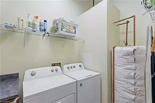 1 W 5th St, Winston-Salem, NC 27101 - Photo 33