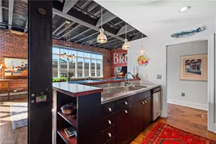 1 W 5th St, Winston-Salem, NC 27101 - Photo 19