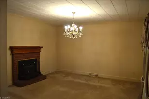 183 E Aiken Rd, Eden, NC 27288 - Photo 31