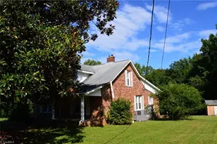183 E Aiken Rd, Eden, NC 27288 - Photo 17