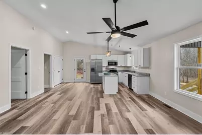 2953 Little Creek Drive, Thomasville, NC 27360 - Photo 11