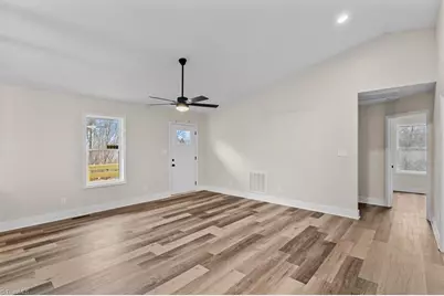 2953 Little Creek Drive, Thomasville, NC 27360 - Photo 9