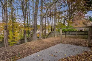 1025 Still Point Dr, Winston-Salem, NC 27103 - Photo 29