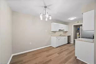 2235 Sunderland Rd, Winston-Salem, NC 27103 - Photo 7