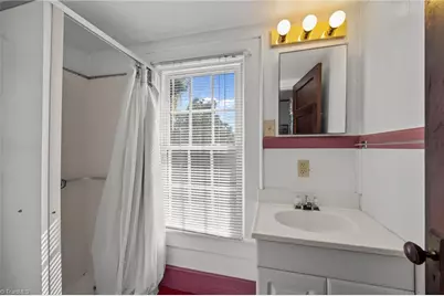 118 S Broad Street, Columbia, NC 27925 - Photo 25